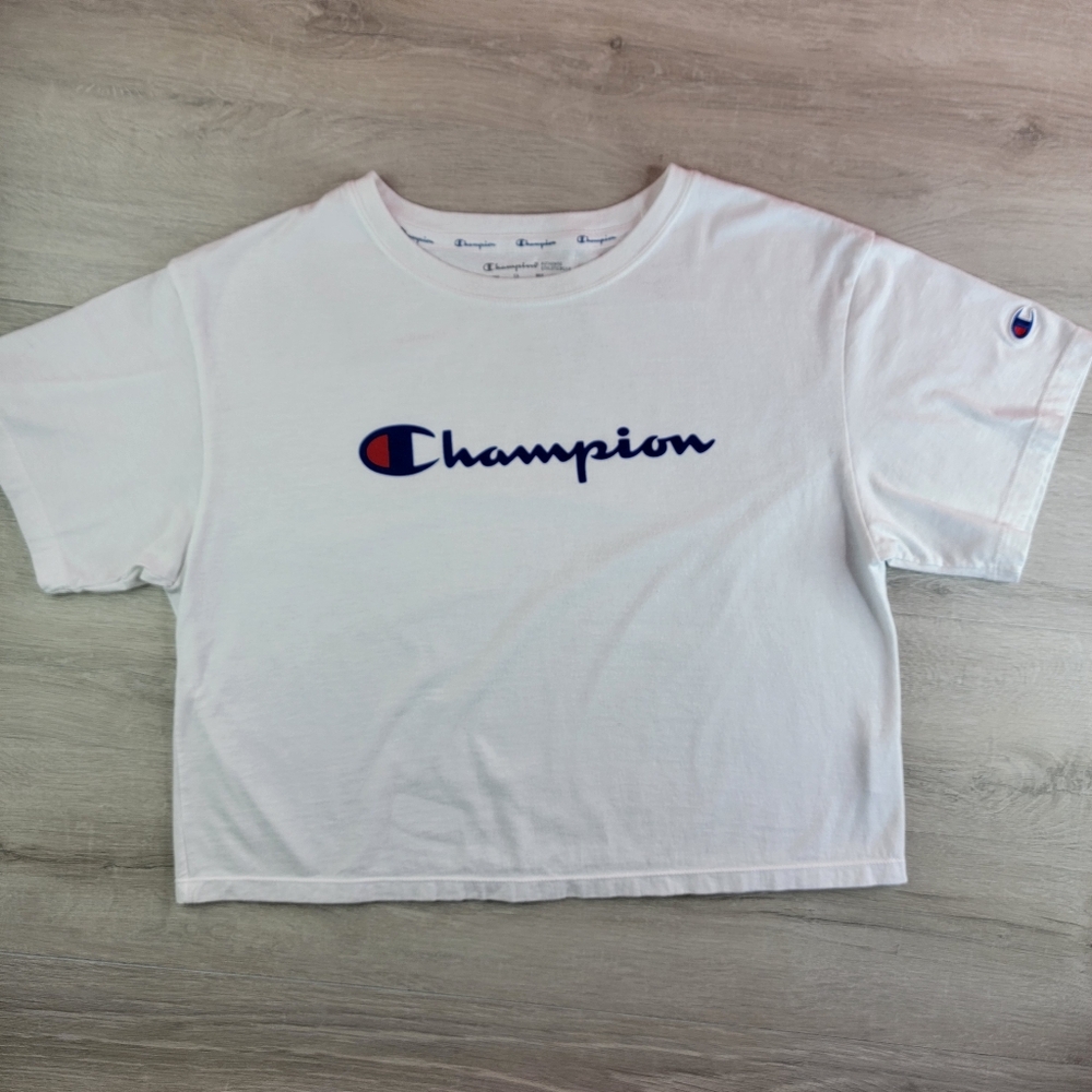 Champion Medium Logo Athletic Crop Top White Short Sleeve Crewneck [8]